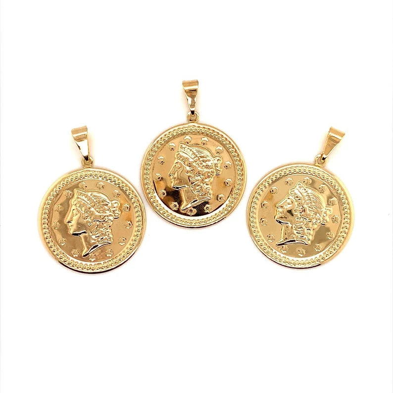 18k Gold Victorian Medallion Pendant